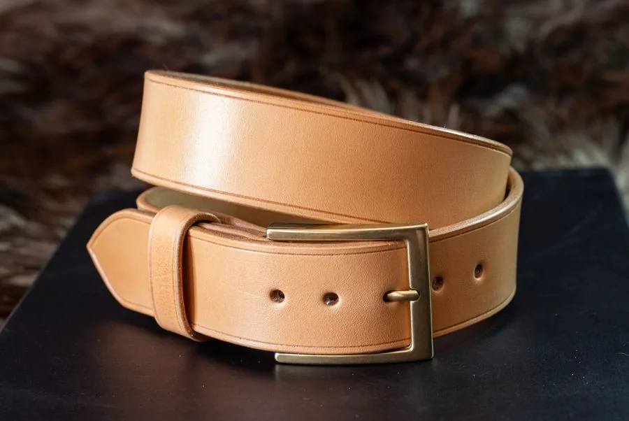 Ceinture en cuir naturel non teinté