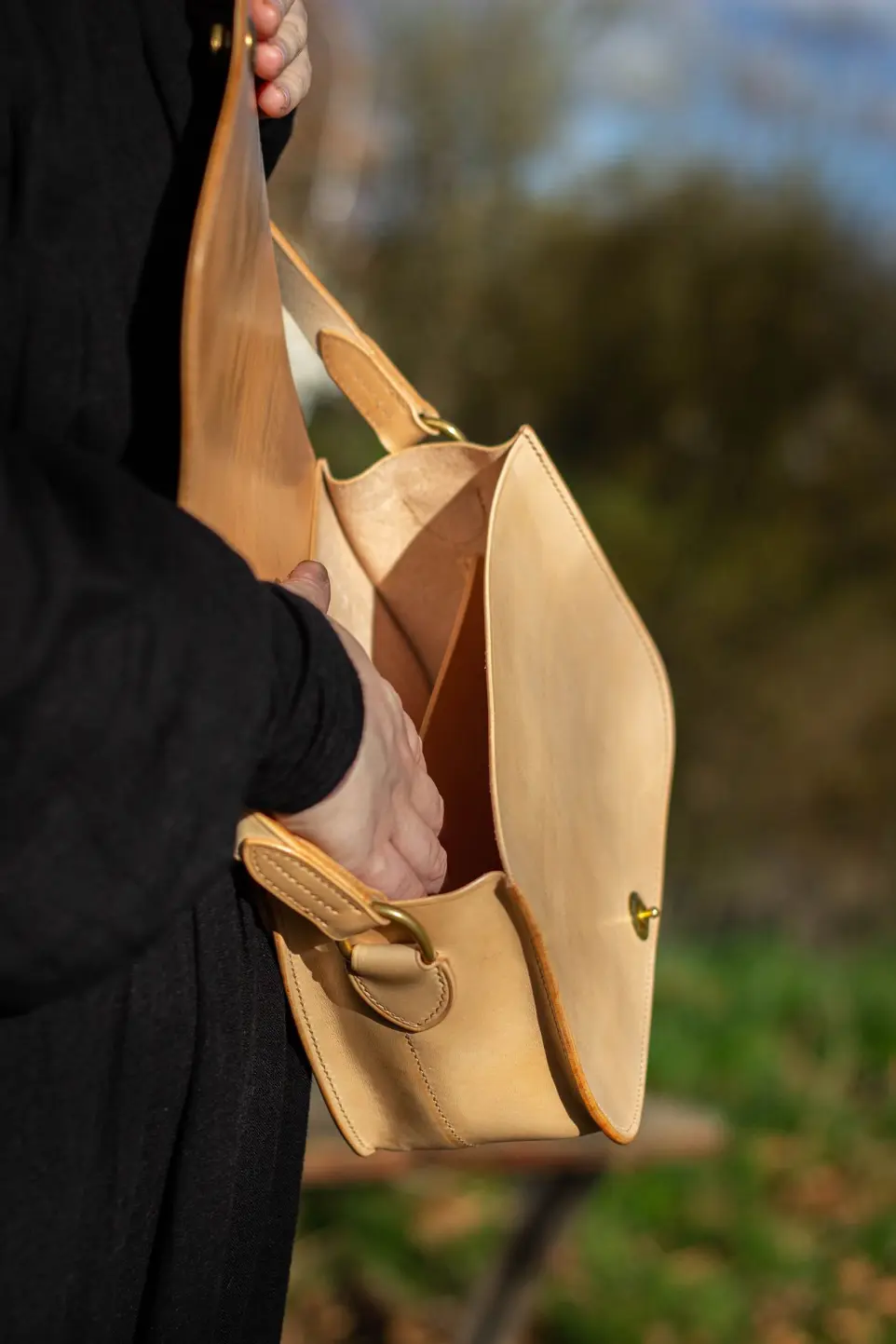 Sac bandoulière "Fleur de chardon et arabesques"